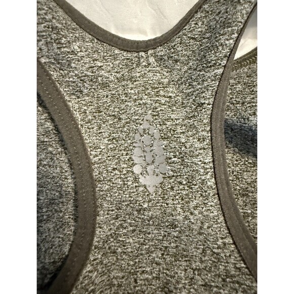 Free People Movement Sports Bra Womens M/L Green Racerback Workout - Picture 3 of 4